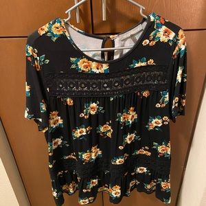 New Daniel Rainn floral blouse